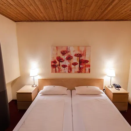 Ewerts Otel