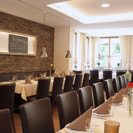 Otel Ewerts 3*