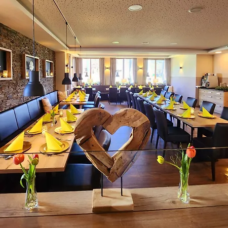 Ewerts Otel 3*