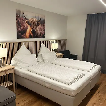 Otel Ewerts Insul